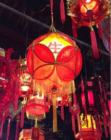 閩臺(tái)東石燈俗 閩臺(tái)兩東石 共數(shù)一宮燈