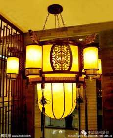 宮燈 中國傳統燈具中最大的一簇花光之源